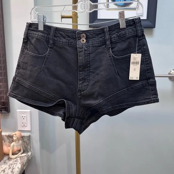 NWT Anthropologie Pilcro Micro Denim Shorts Black Sizes 27,28,29,30 - Picture 11 of 12